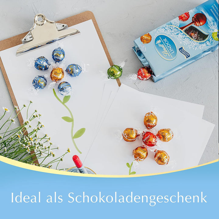 Lindt Schokolade LINDOR Vollmilch-Mischung | 137 G Beutel | Ca. 10 Kugeln Vollmilchschokolade Mit Zartschmelzender Füllung in Den Sorten Milch, Pistazie, Doppelmilch, Caramel | Pralinen-Geschenk