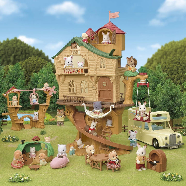 Sylvanian Families 5494 Adventure Tree House - Set de joacă pentru casa de păpuși