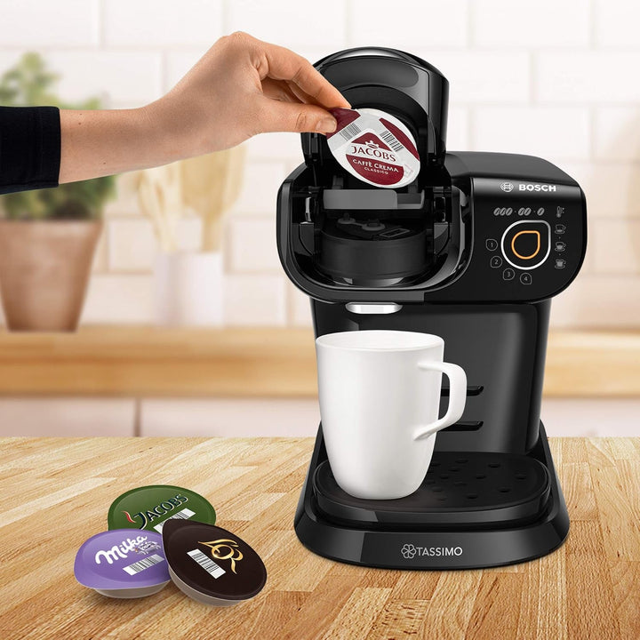 Aparat de cafea cu capsule Tassimo My Way 2 TAS6502 de la Bosch, Cu filtru de apă, Peste 70 de băuturi, Personalizare, Complet automat, Preparare ușoară, 1.500 wați, 1,3 litri, Negru