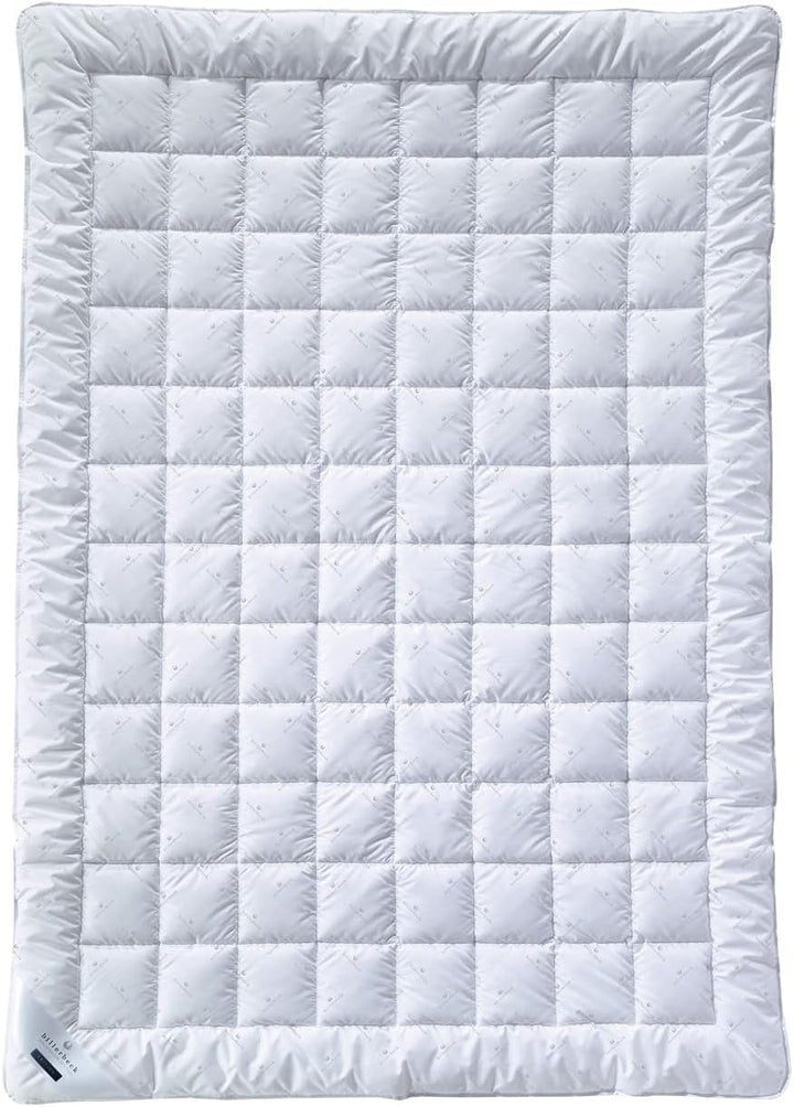 Plapumă din fibre Billerbeck E21 King - Plapumă din fibre rafinată cu aloe vera - 135 X 200 Cm plapumă pentru toate anotimpurile cu nivel mediu de căldură, alb Plapumi si pilote Naty Shop Singur 135 X 200 Cm 4 - Sezoane (Sl + M W+)