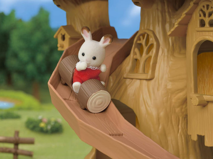 Sylvanian Families 5494 Adventure Tree House - Set de joacă pentru casa de păpuși