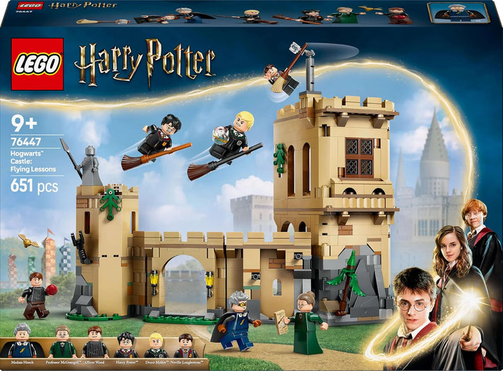 Castelul Hogwarts LEGO Harry Potter: Lecții de zbor, set de joacă de aventură cu 6 minifigurine de colecționat, inclusiv Draco Malfoy și profesorul Mcgonagall, set de joacă de rol pentru băieți și fete de la 9 ani 76447