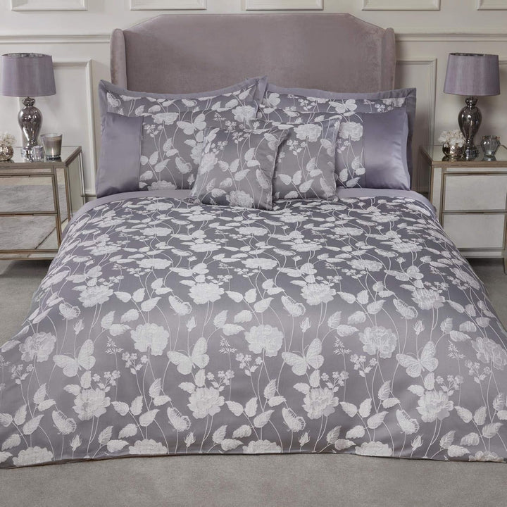 Plapumă Emma Barclay Butterfly Meadow pentru pat king-size, 100% poliester, culoare crem
