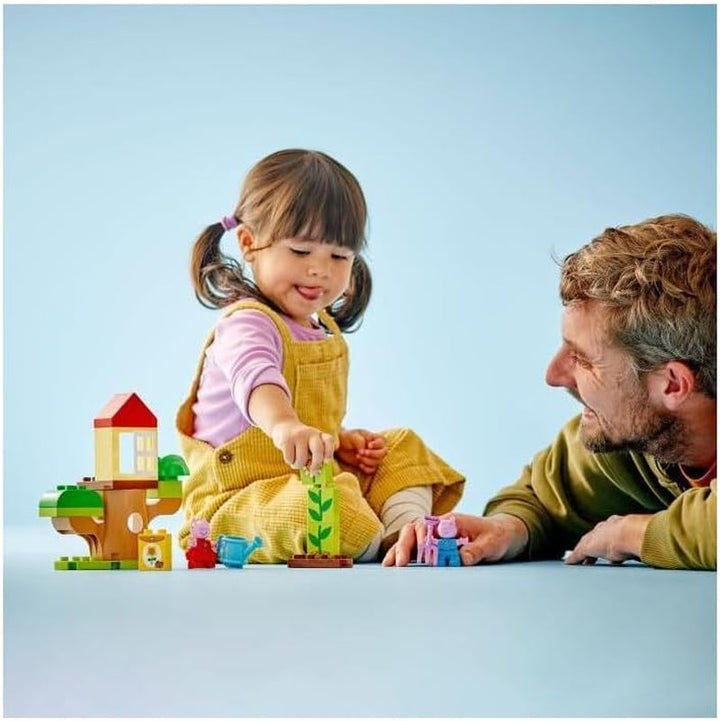 LEGO DUPLO Peppa's Garden With Tree House: Toy Tree, Set de învățare pentru preșcolari de construit și reconstruit cu 2 figuri, Idee de cadou pentru copii de la 2 ani, băieți și fete 10431