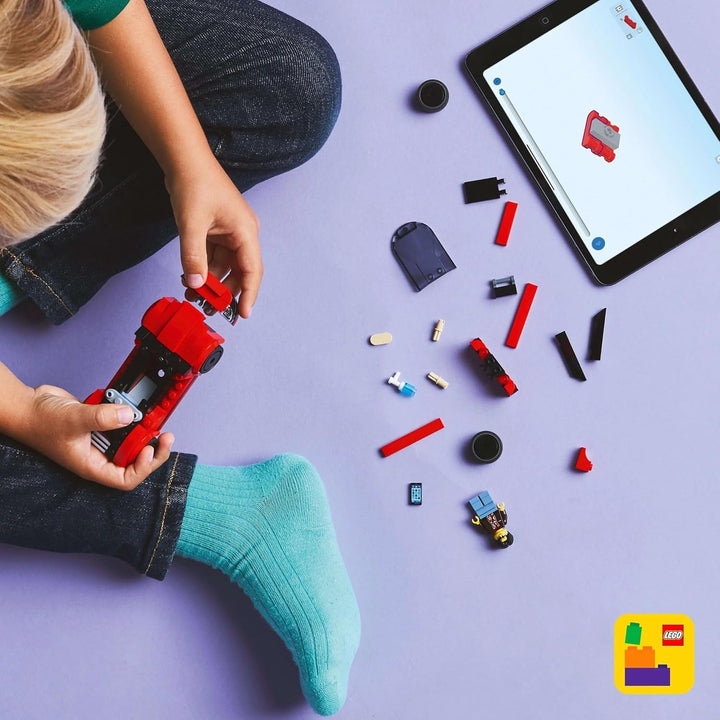 LEGO City Red Sports Car - Mașină de curse pentru băieți și fete de la 5 ani - Cadou de ziua ta sau pentru sărbători - Șofer minifigurină cu telefon mobil și kit de curățare 60448