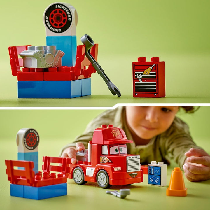 LEGO DUPLO | Disney and Pixar™S Cars Mack Truck Racing, set de mașini cu camion de jucărie pentru copii de 2 ani și peste, cadou pentru copiii de 2 ani care iubesc camionul roșu din film 10417