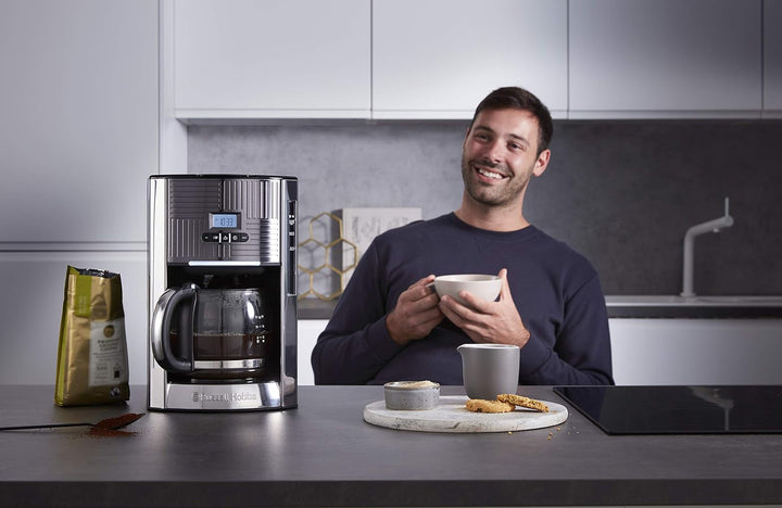 Cafetiera Russell Hobbs [cronometru digital, cap de duș pentru extracție și aromă optimă] Geo Stainless Steel Grey (Max 12 cești, ulcior de sticlă de 1,5L, placă de încălzire, 1000W) Filtru de cafea 25270-56