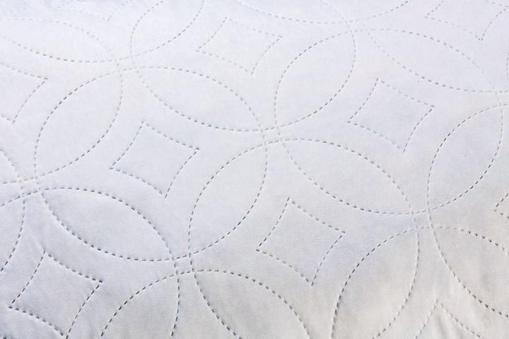 V.I.P. Very Important Pillow V.I.P. Pernă cu fulgi de memorie, alb, pernă 45 X 75 cm, copertă matlasată din poliester, foarte respirabilă, moale, fabricată în Italia