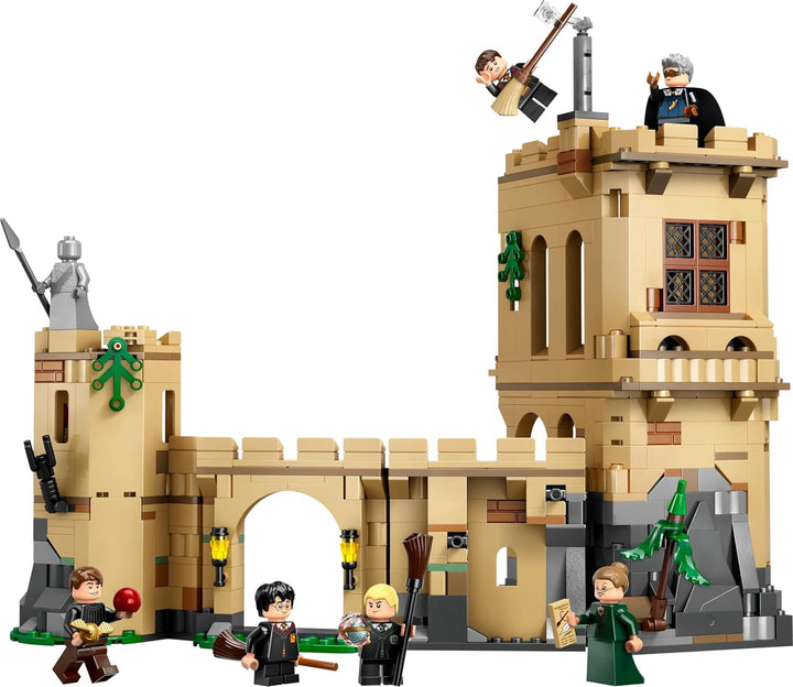 Castelul Hogwarts LEGO Harry Potter: Lecții de zbor, set de joacă de aventură cu 6 minifigurine de colecționat, inclusiv Draco Malfoy și profesorul Mcgonagall, set de joacă de rol pentru băieți și fete de la 9 ani 76447